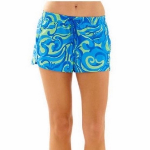 Lilly Pulitzer Pants - LILLY PULITZER Run Around Short Luxletic Im No Angel